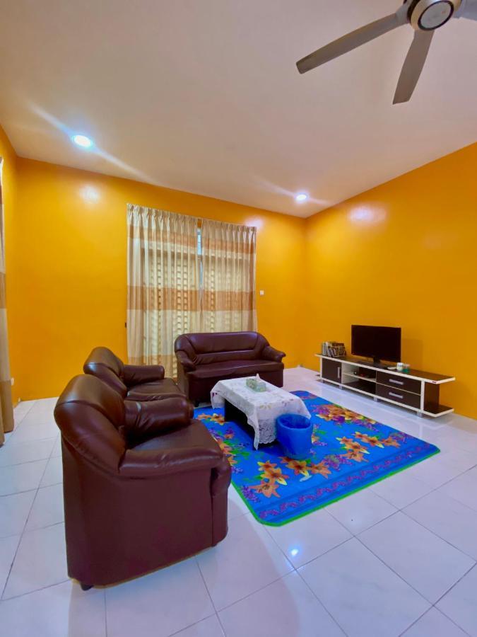 Desyafiq Homestay Kuala Kedah Eksteriør billede
