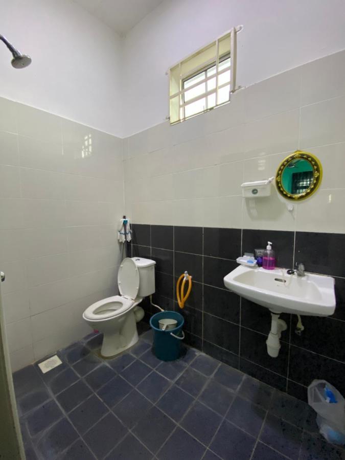 Desyafiq Homestay Kuala Kedah Eksteriør billede